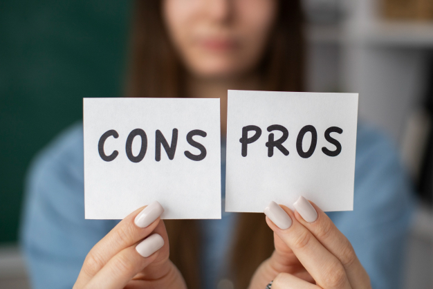 Pros & Cons Of Stud Walls