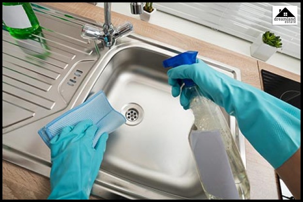 How To Clean Your Kitchen Sink