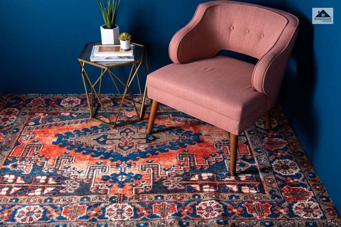 Choose The Uncommon Vintage Rug Color