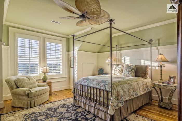 Vintage Rugs For The Bedroom