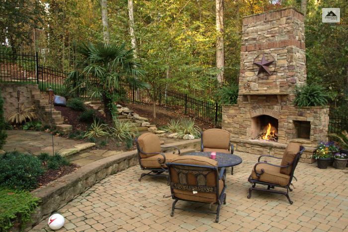 Outdoor Stone Fire Pit