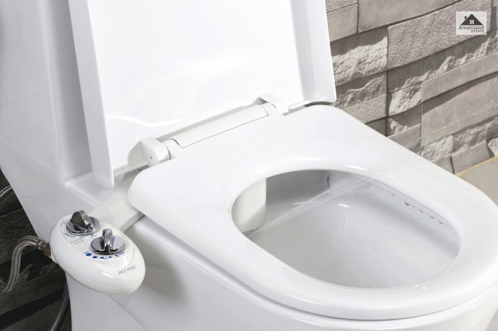 Luxe Bidet Neo 120 Bidet Toilet Conversion Kit