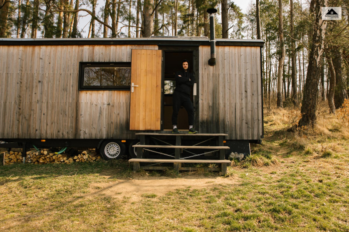 What Is a Mobile Home?  