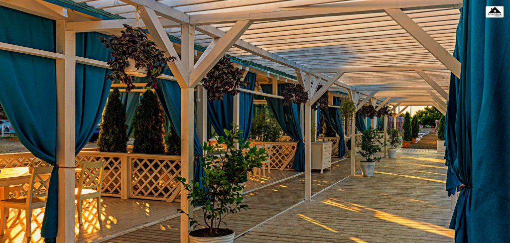 Traditional Style Prefab Pergola