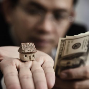 What happens after accepting a cash offer on a house